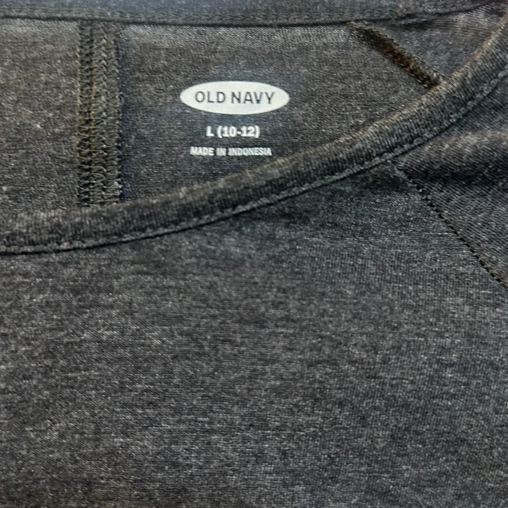 Girls Old Navy shirt size L